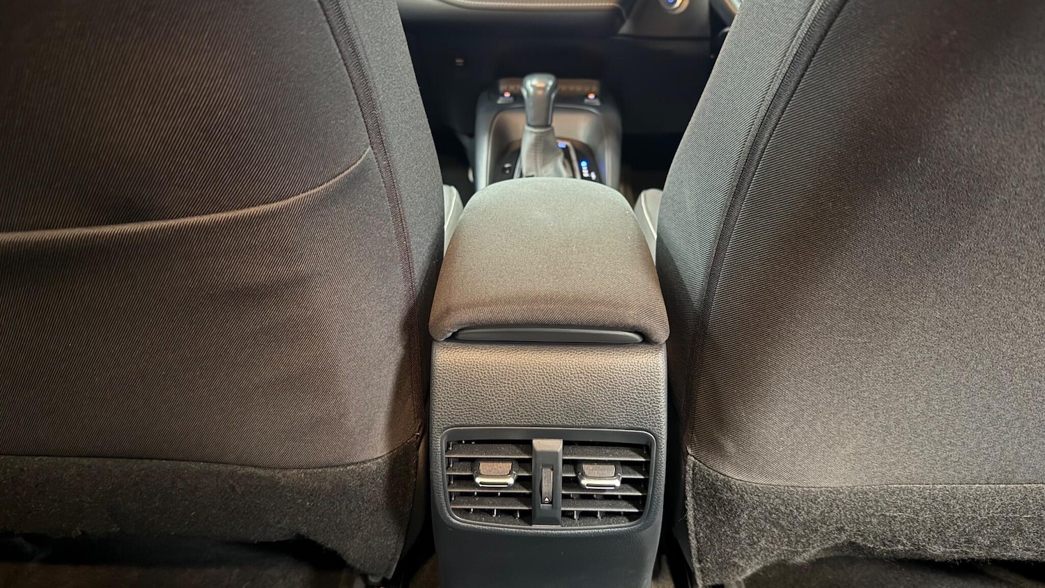 Used Toyota Corolla 2020 for sale - 76913655: Photo 38