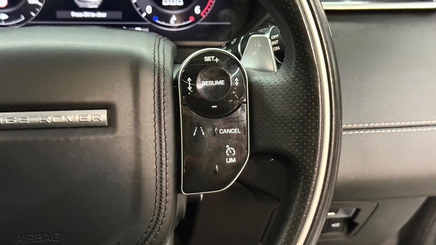 Used Land Rover Range Rover Velar 2019 for sale - 76561238: Photo 36