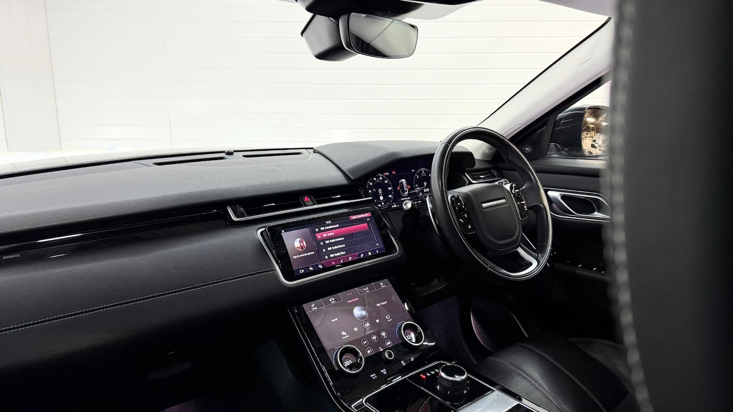 Used Land Rover Range Rover Velar 2019 for sale - 76561238: Photo 52