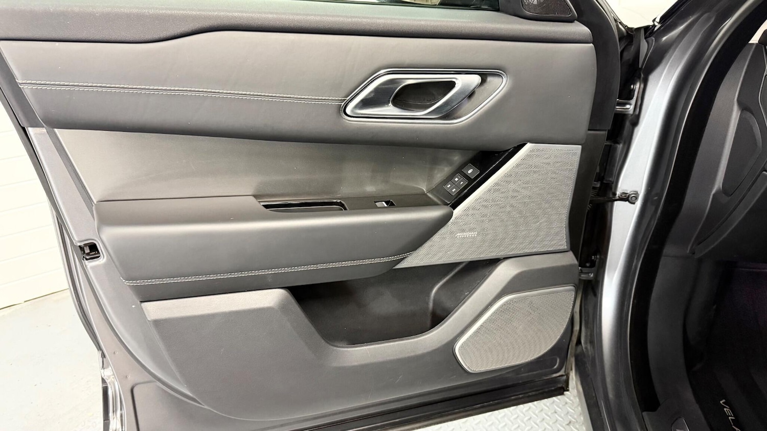 Used Land Rover Range Rover Velar 2019 for sale - 76561238: Photo 55