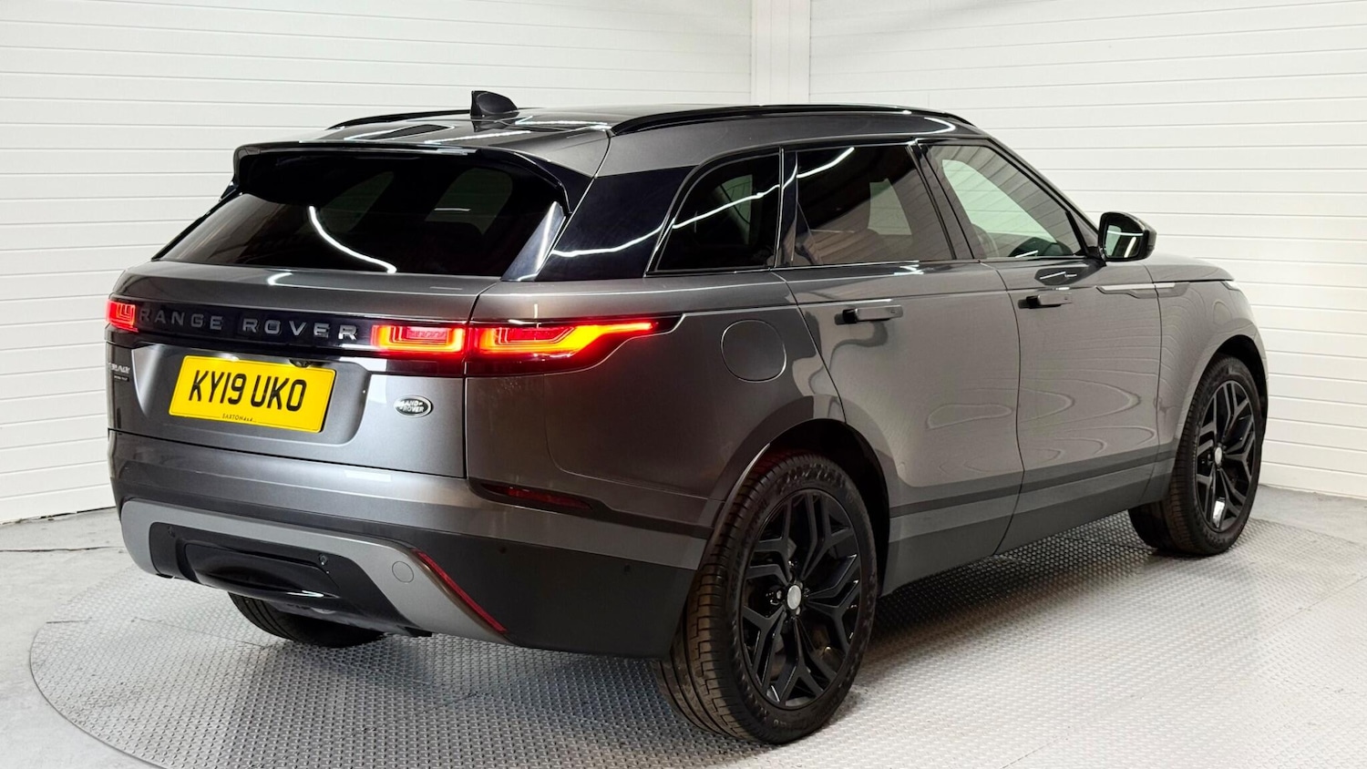 Used Land Rover Range Rover Velar 2019 for sale - 76561238: Photo 8