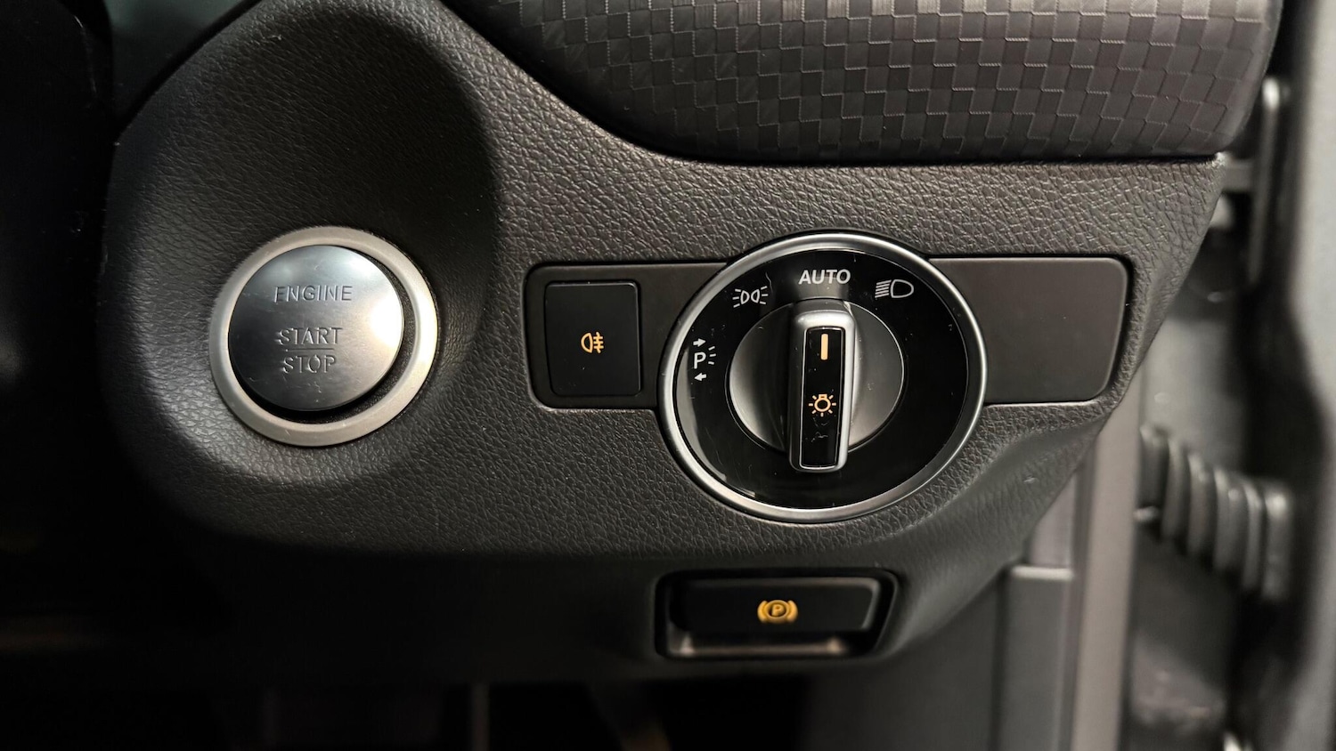 Used Mercedes-Benz A-Class for sale - 77612819: Photo 28