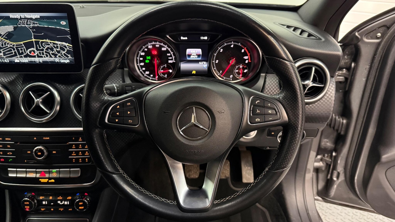 Used Mercedes-Benz A-Class for sale - 77612819: Photo 29