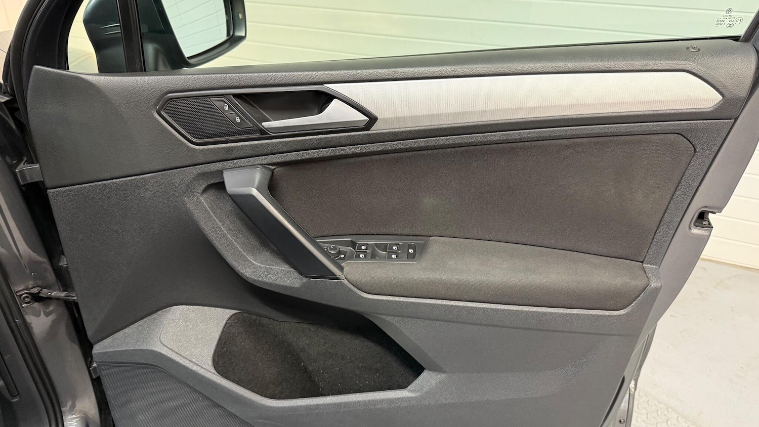 Used Volkswagen Tiguan for sale - 78100009: Photo 23