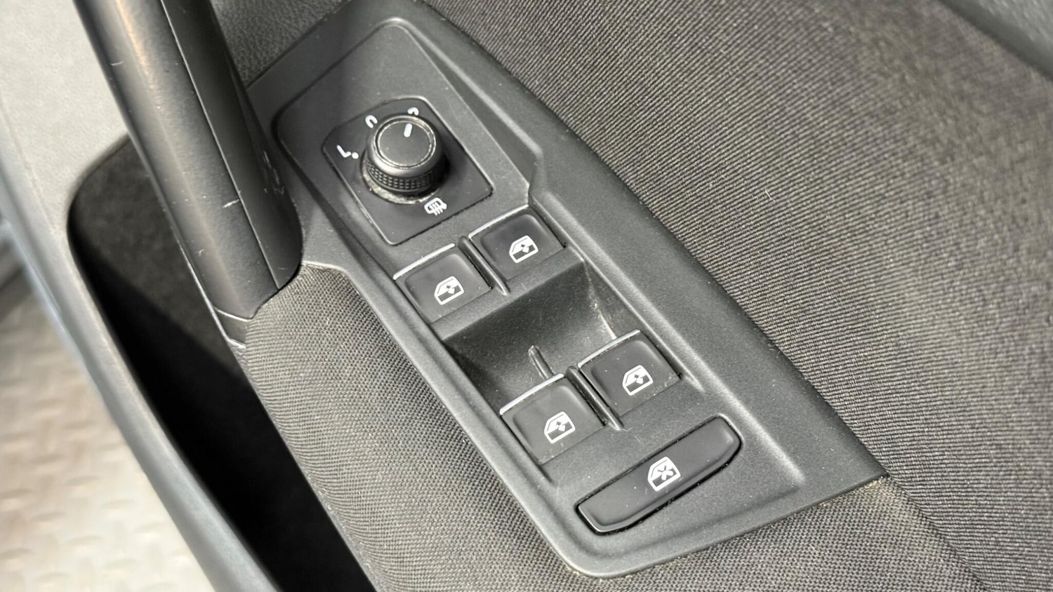 Used Volkswagen Tiguan for sale - 78100009: Photo 24