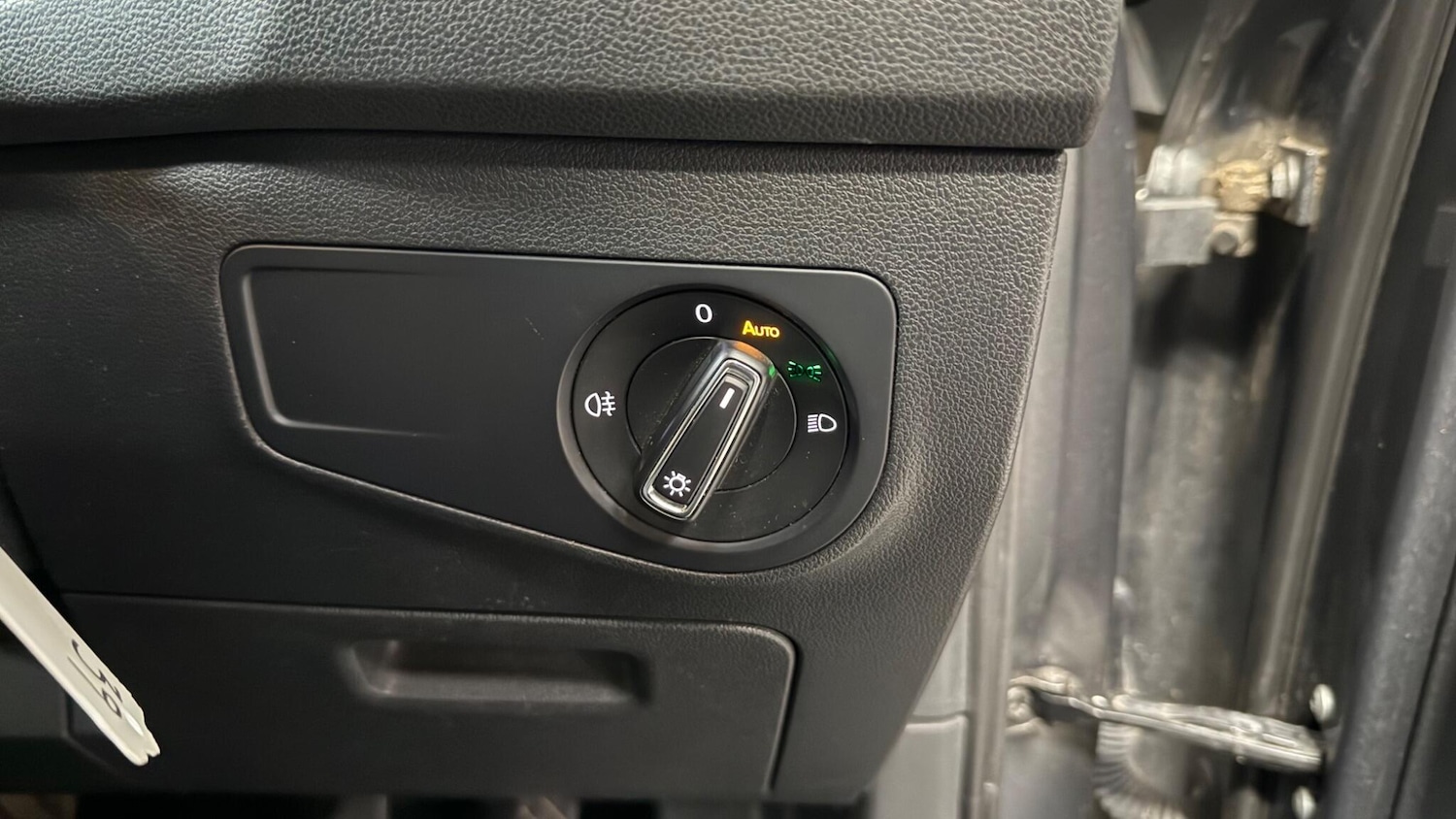 Used Volkswagen Tiguan for sale - 78100009: Photo 27