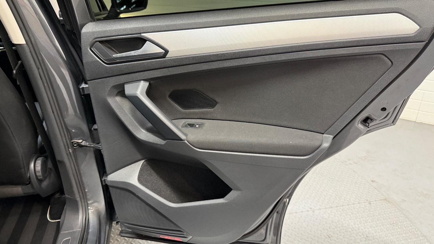 Used Volkswagen Tiguan for sale - 78100009: Photo 38