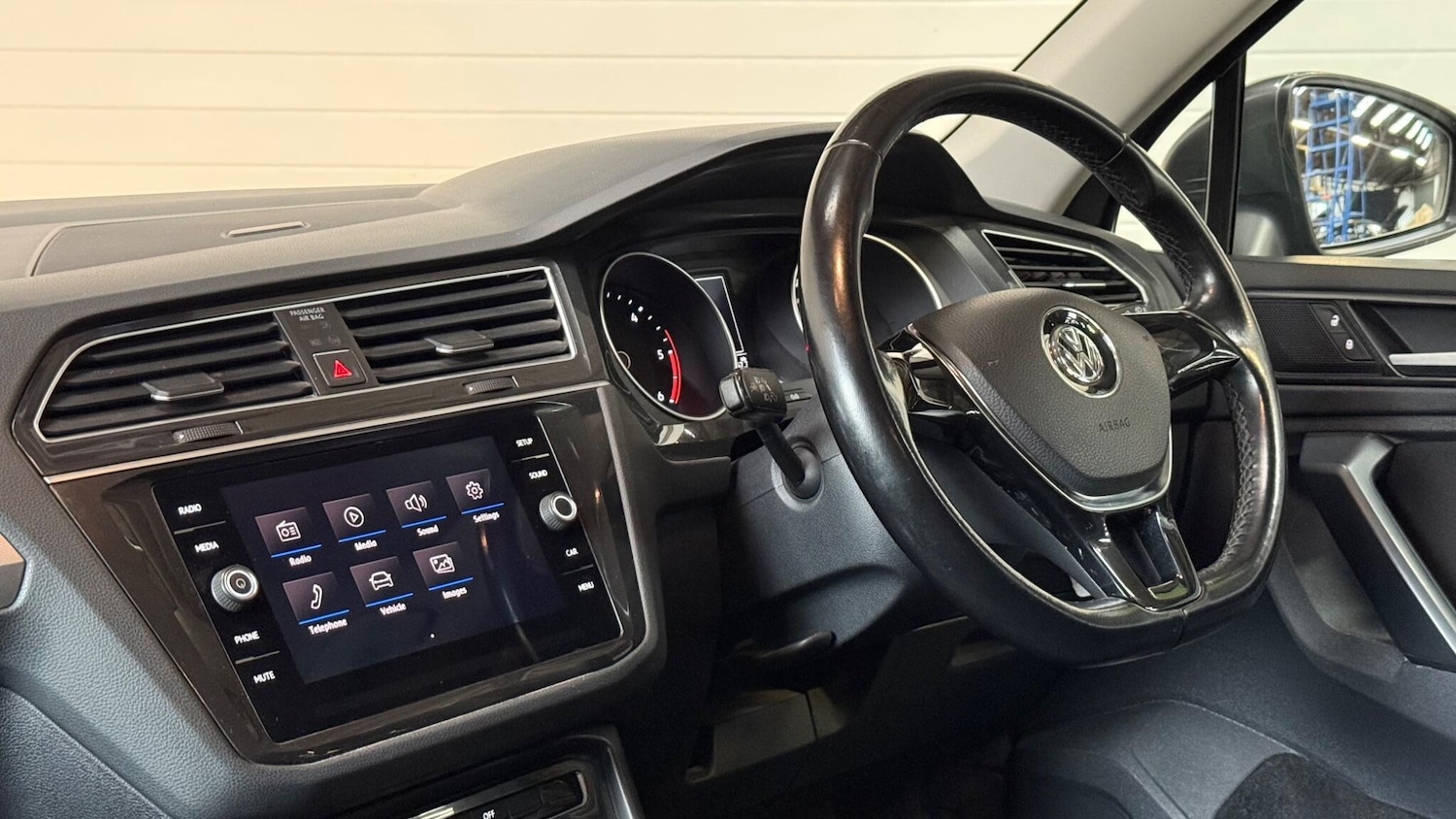 Used Volkswagen Tiguan for sale - 78100009: Photo 45