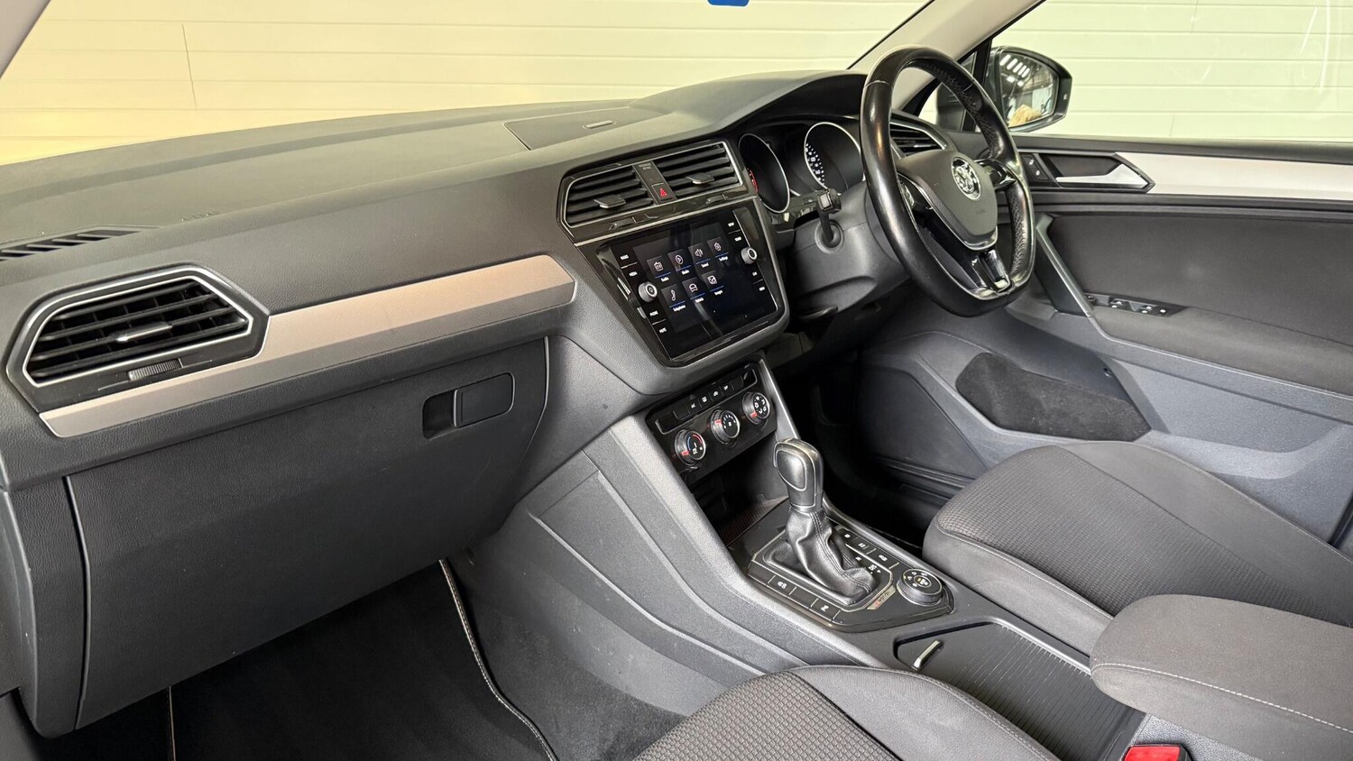 Used Volkswagen Tiguan for sale - 78100009: Photo 52