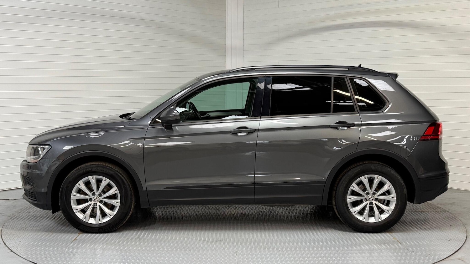 Used Volkswagen Tiguan for sale - 78100009: Photo 6