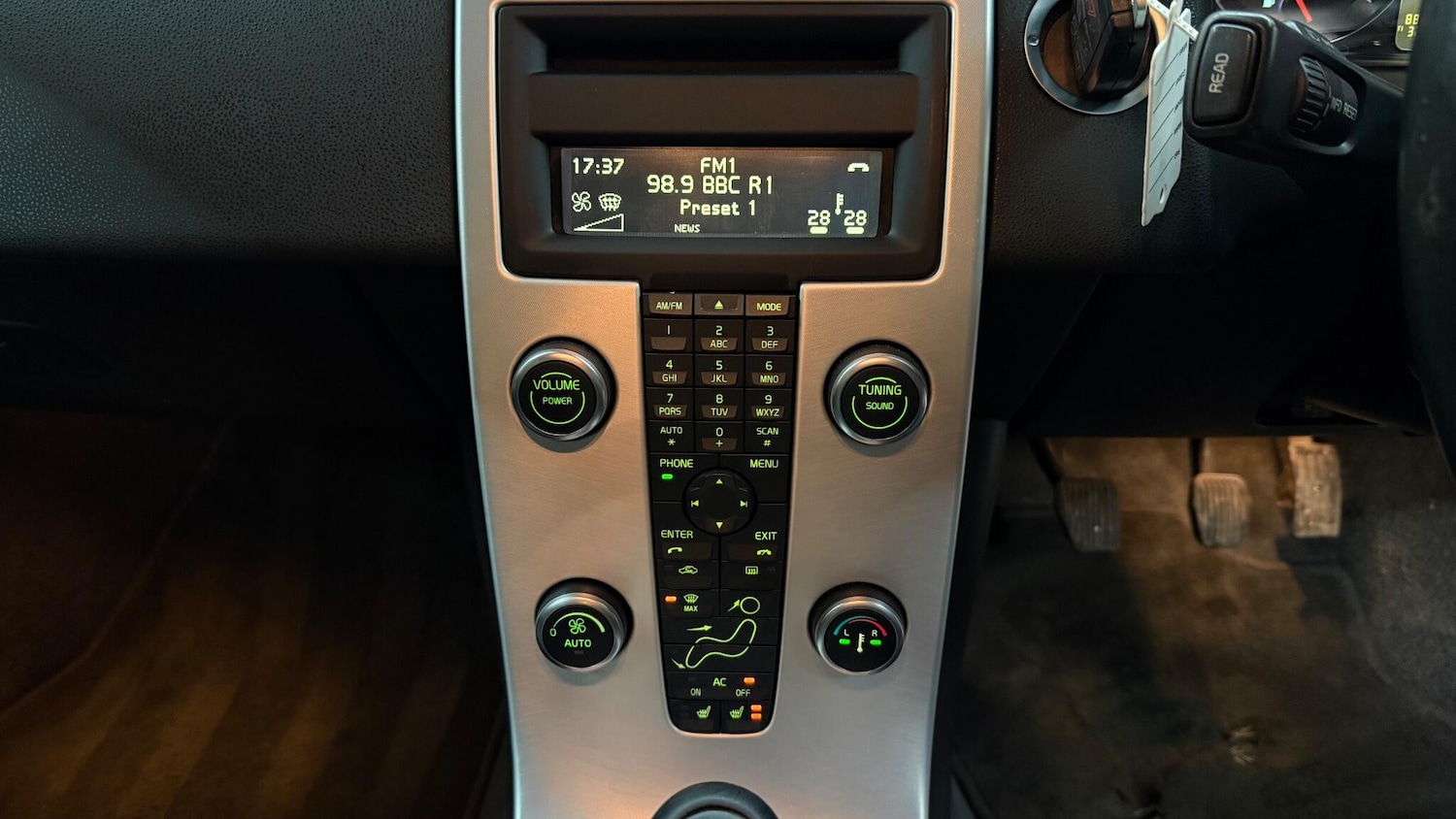 Used Volvo V50 2012 for sale - 77612246: Photo 37