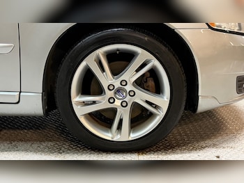 Used Volvo V50 2012 for sale - 77612246: Photo