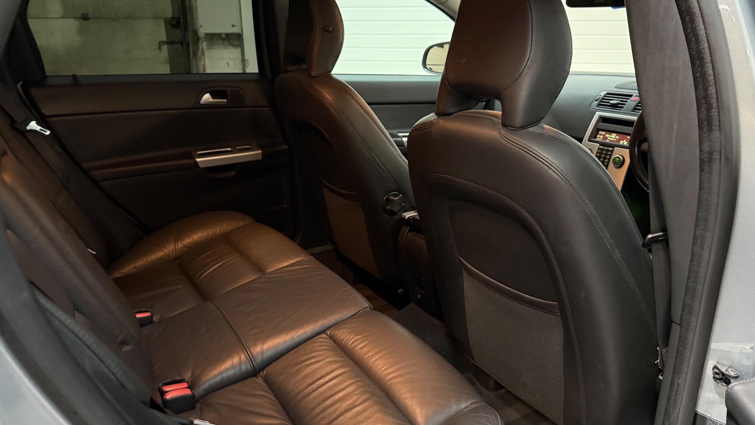 Used Volvo V50 2012 for sale - 77612246: Photo 43