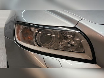 Used Volvo V50 2012 for sale - 77612246: Photo