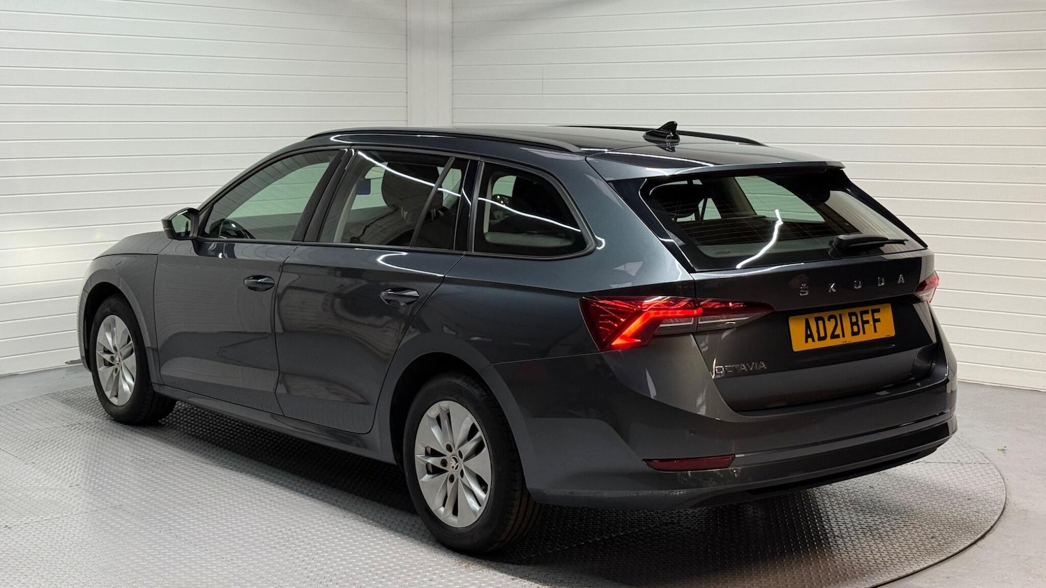 Used Skoda Octavia 2021 for sale - 76167191: Photo 6