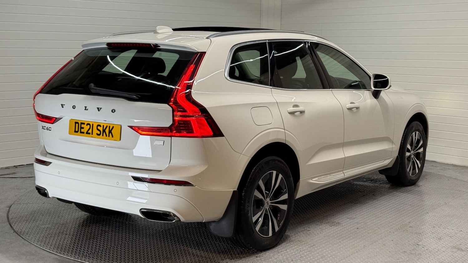 Used Volvo XC60 2021 for sale - 76592505: Photo 11