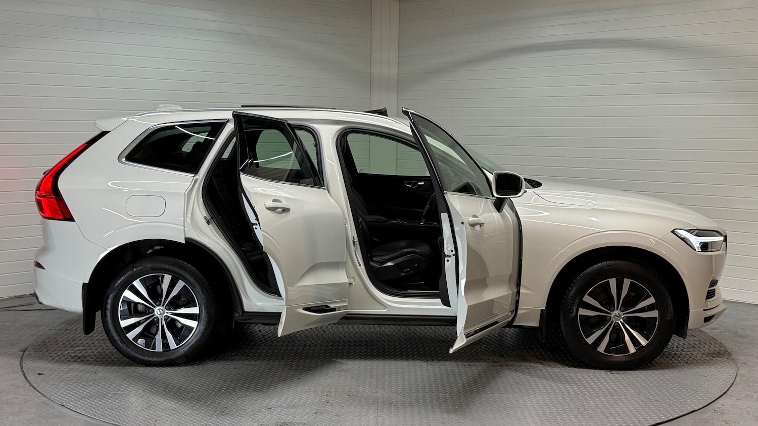 Used Volvo XC60 2021 for sale - 76592505: Photo 14