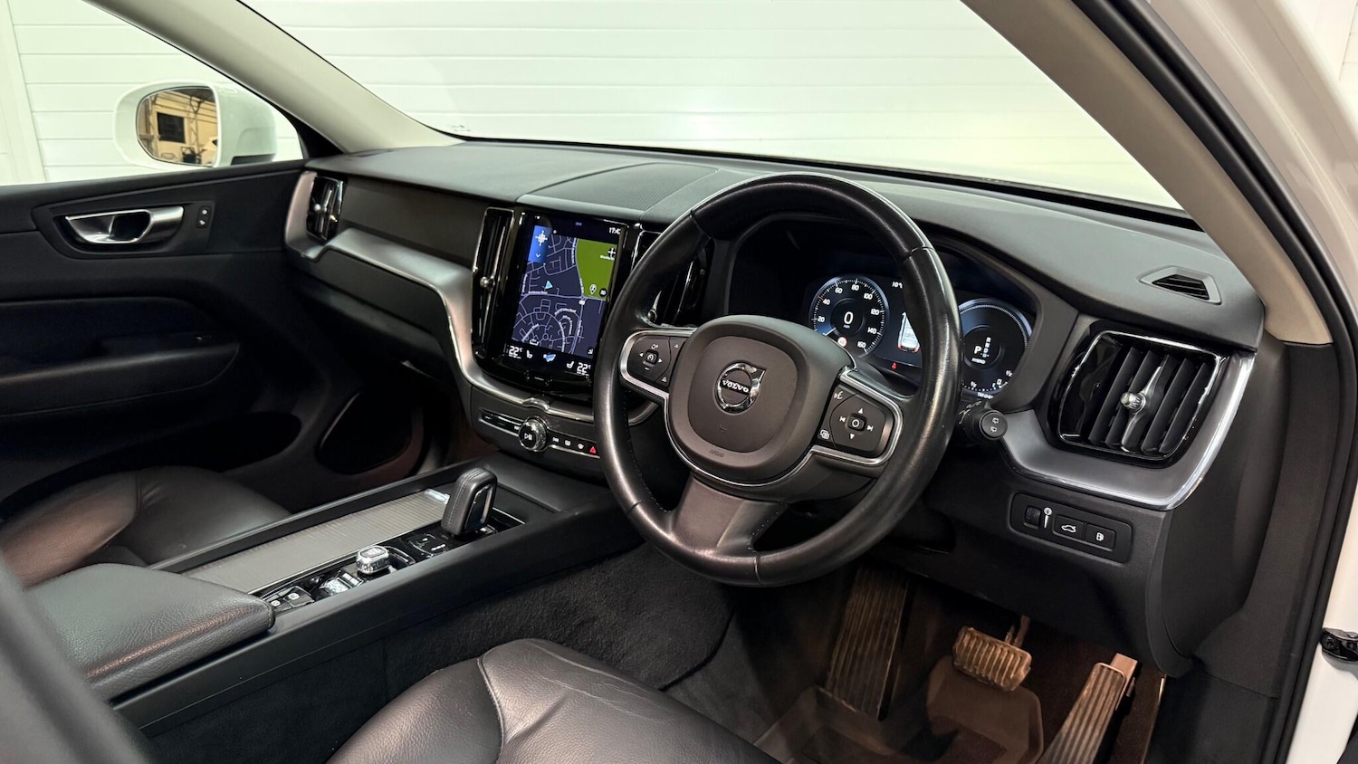 Used Volvo XC60 2021 for sale - 76592505: Photo 21