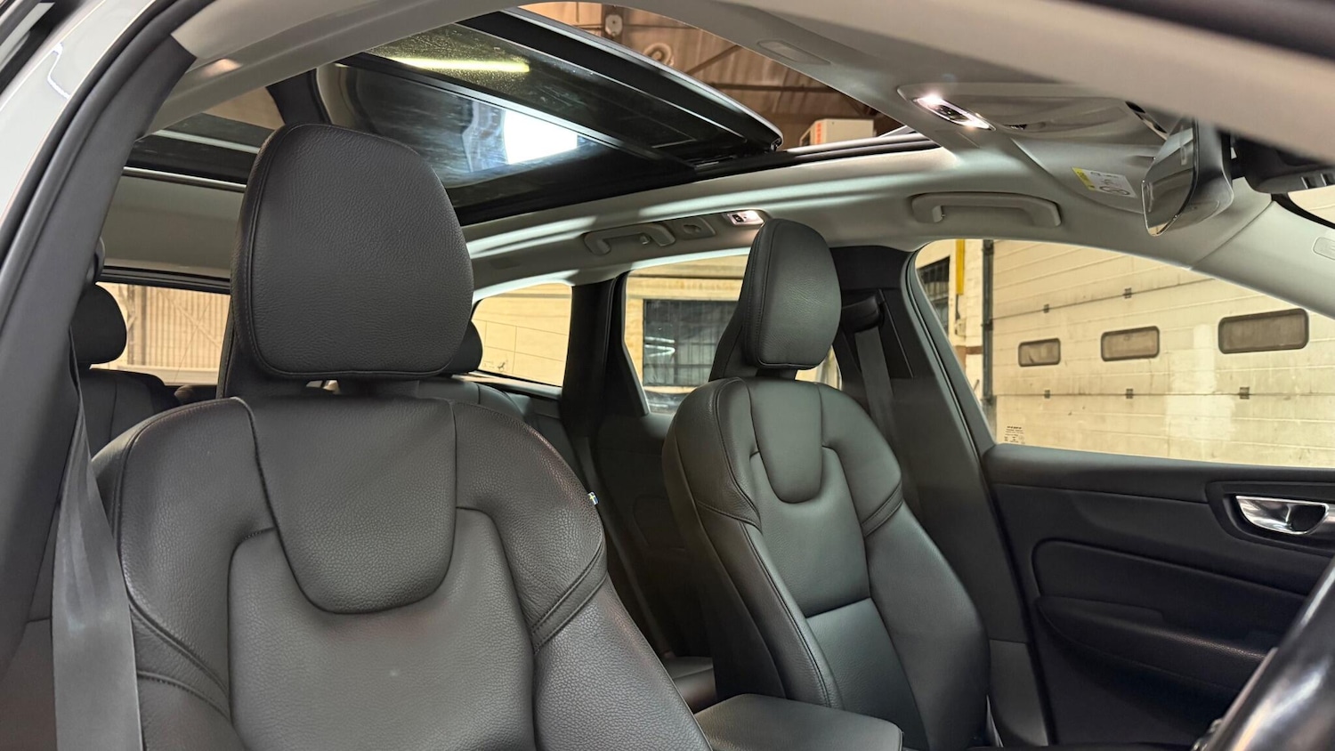 Used Volvo XC60 2021 for sale - 76592505: Photo 27