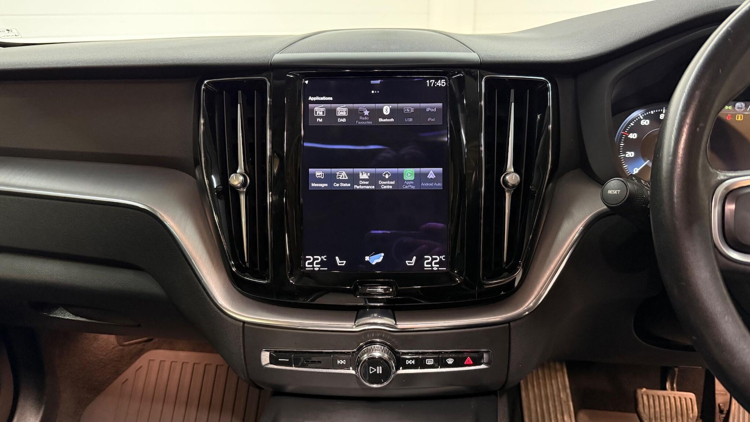 Used Volvo XC60 2021 for sale - 76592505: Photo 37