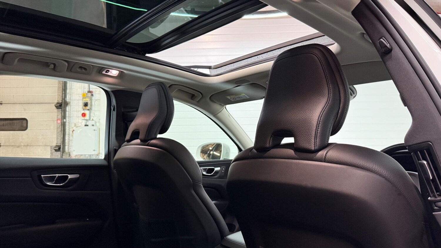 Used Volvo XC60 2021 for sale - 76592505: Photo 47