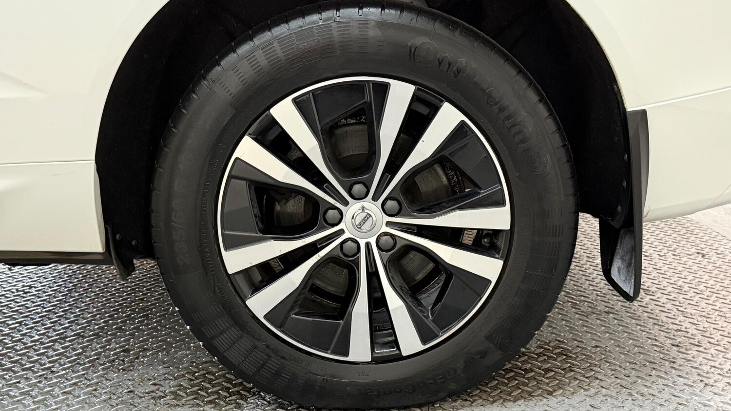 Used Volvo XC60 2021 for sale - 76592505: Photo 69