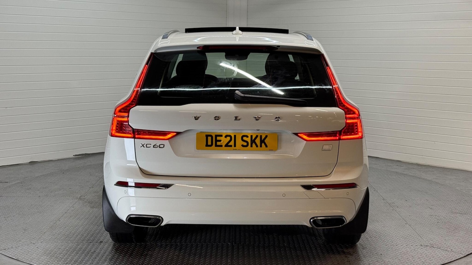 Used Volvo XC60 2021 for sale - 76592505: Photo 9