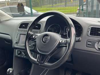 Used Volkswagen Polo 2017 for sale - 75292856: Photo