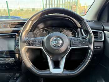 Used Nissan Qashqai 2017 for sale - 75111324: Photo