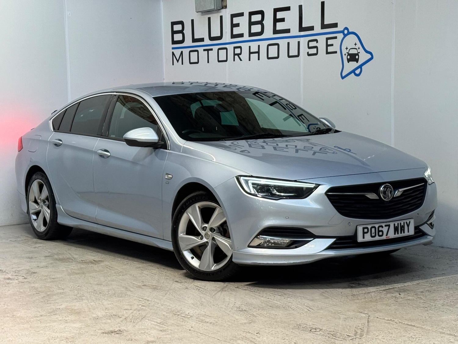Used Vauxhall Insignia 2017 for sale - 76501225: Photo 1