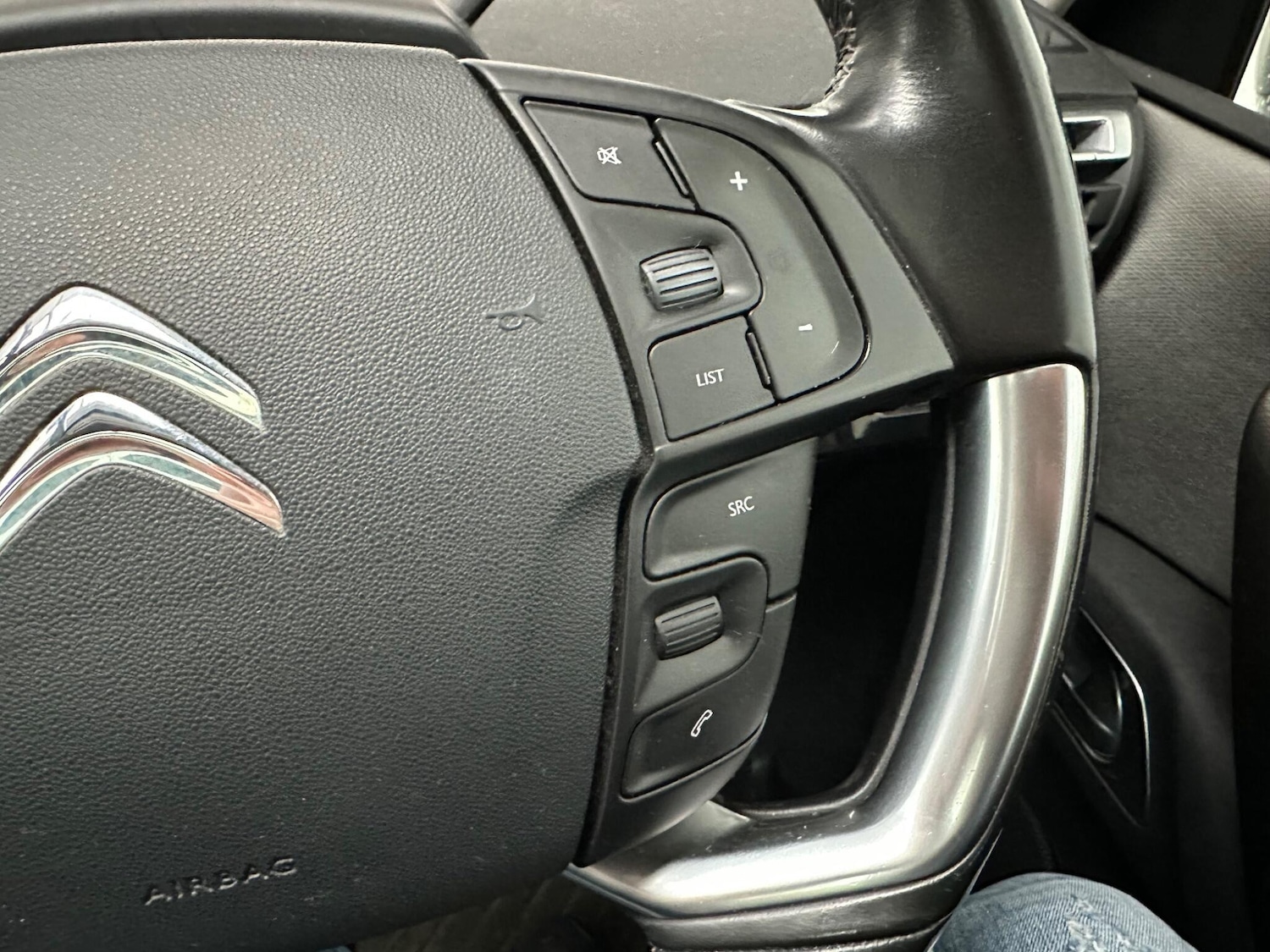 Used Citroen Grand C4 Picasso 2015 for sale - 77539956: Photo 23