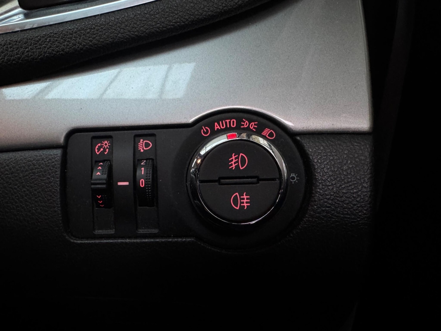 Used Vauxhall Mokka 2015 for sale - 77983078: Photo 18