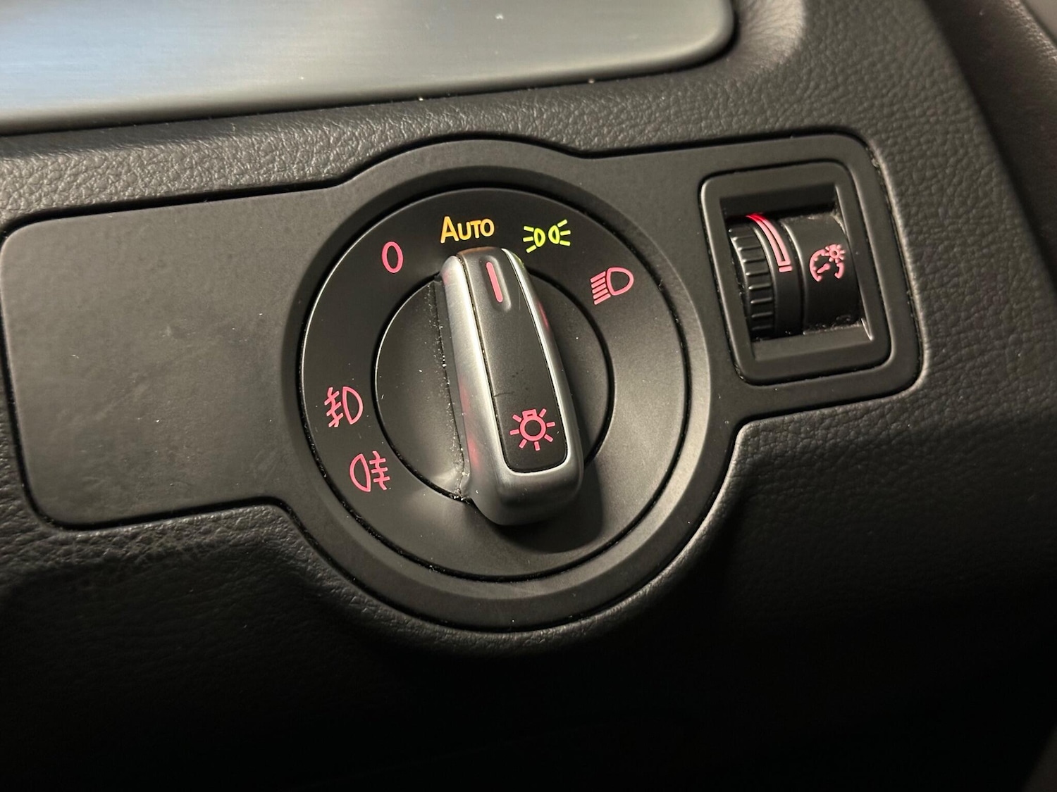 Used Volkswagen CC 2016 for sale - 76954577: Photo 16