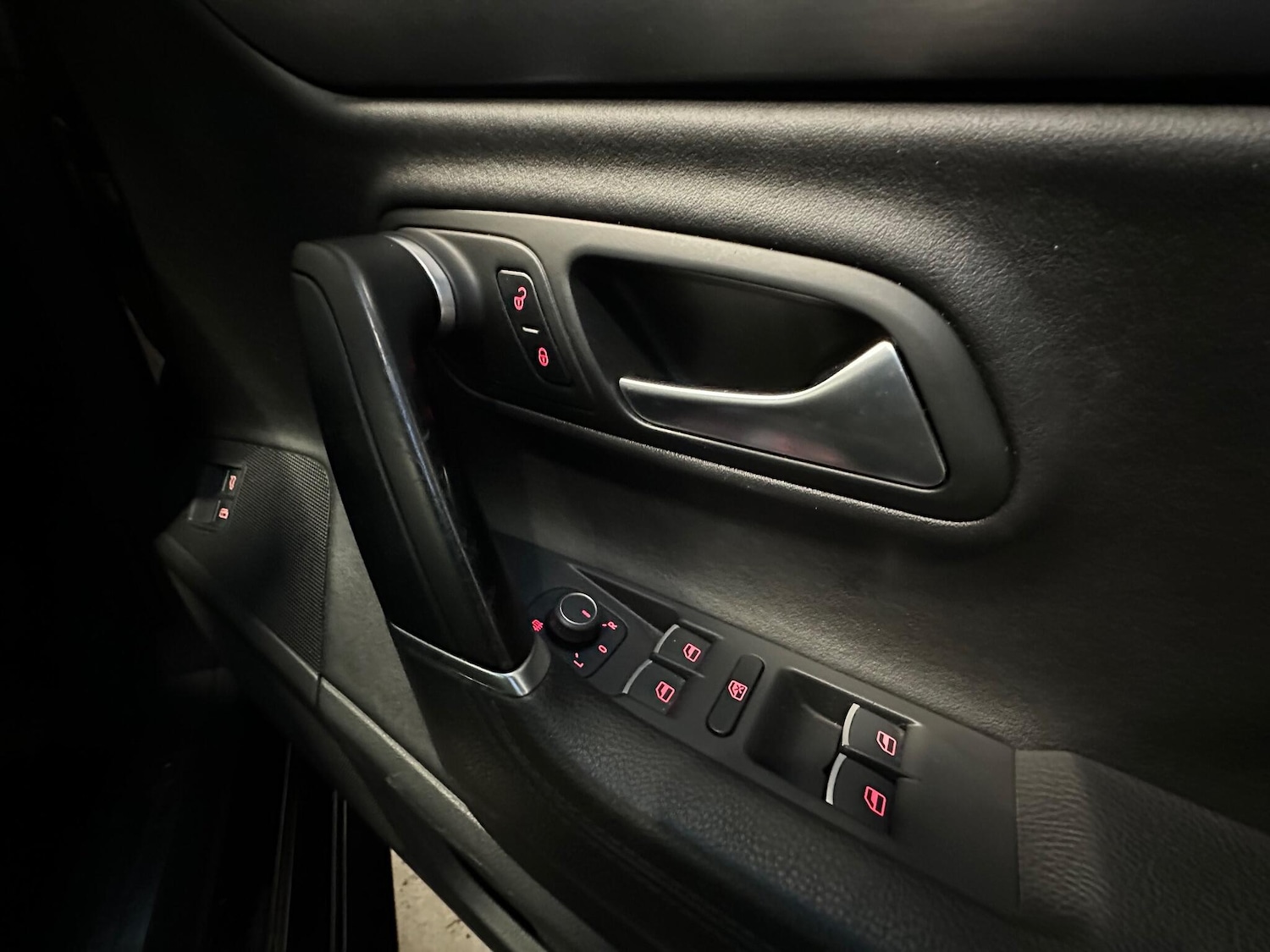 Used Volkswagen CC 2016 for sale - 76954577: Photo 22