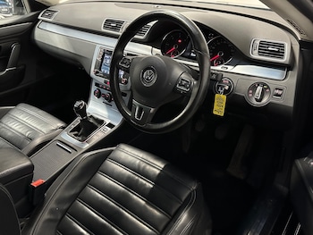 Used Volkswagen CC 2016 for sale - 76954577: Photo