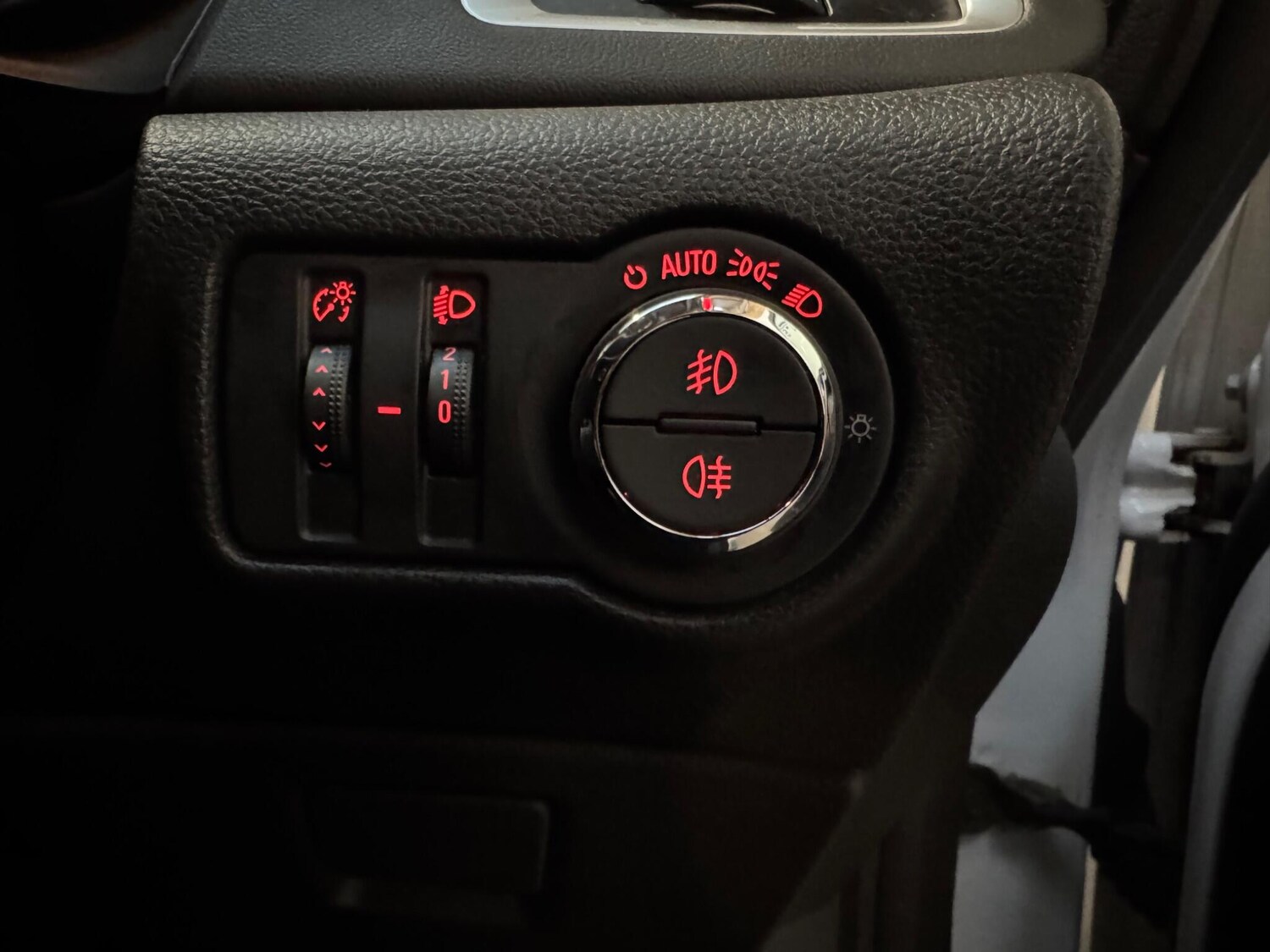 Used Vauxhall Astra 2013 for sale - 77413999: Photo 21