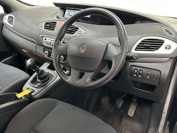 Used Renault Scenic 2010 for sale - 78972325: Photo