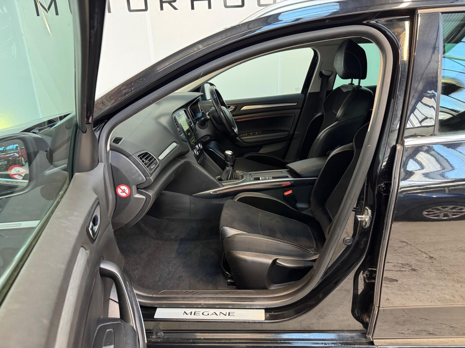Used Renault Megane 2017 for sale - 77841720: Photo 10