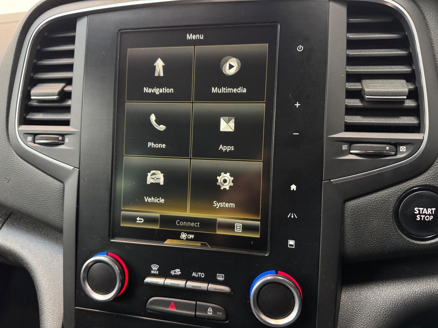 Used Renault Megane 2017 for sale - 77841720: Photo 15