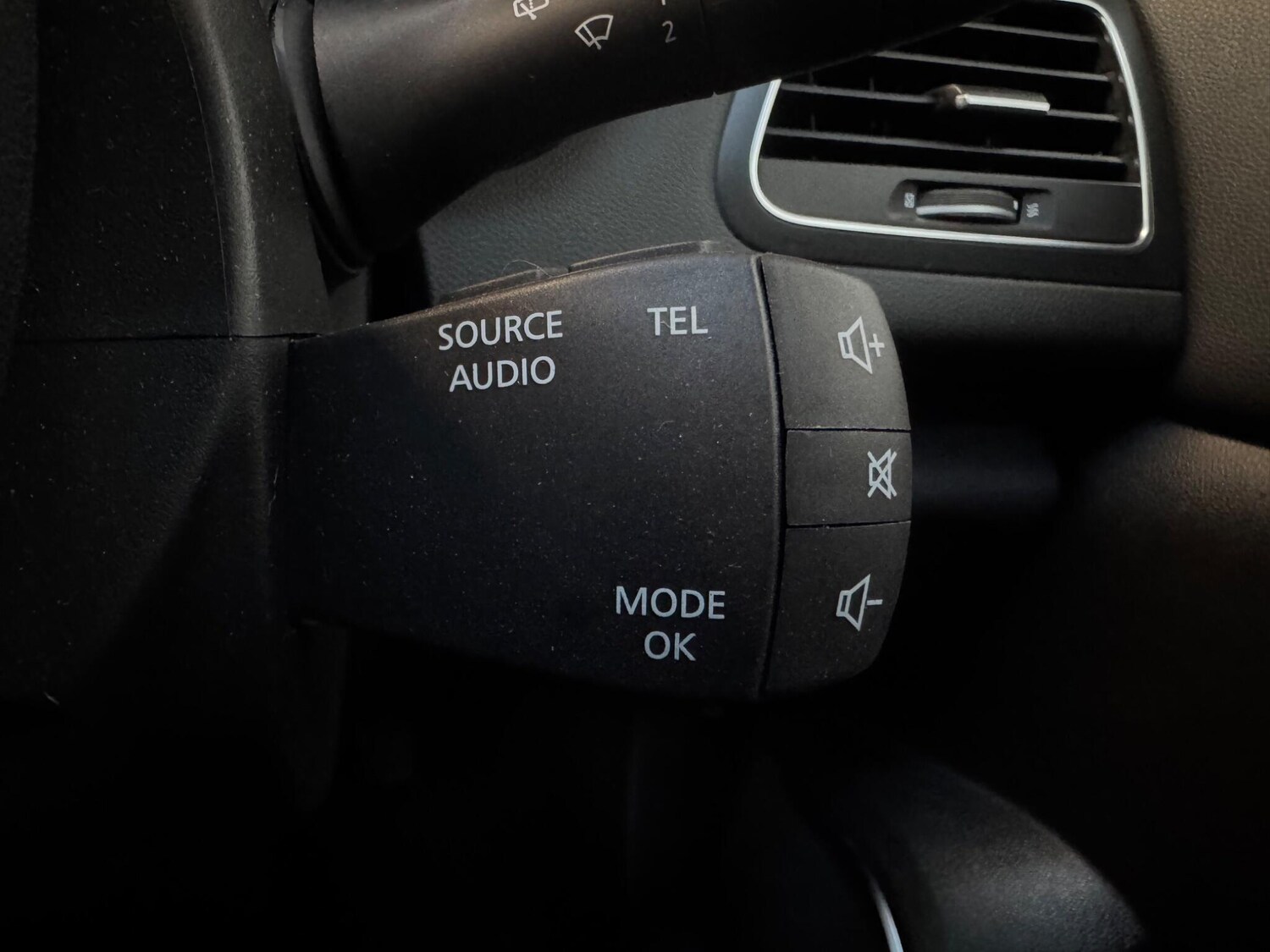 Used Renault Megane 2017 for sale - 77841720: Photo 26