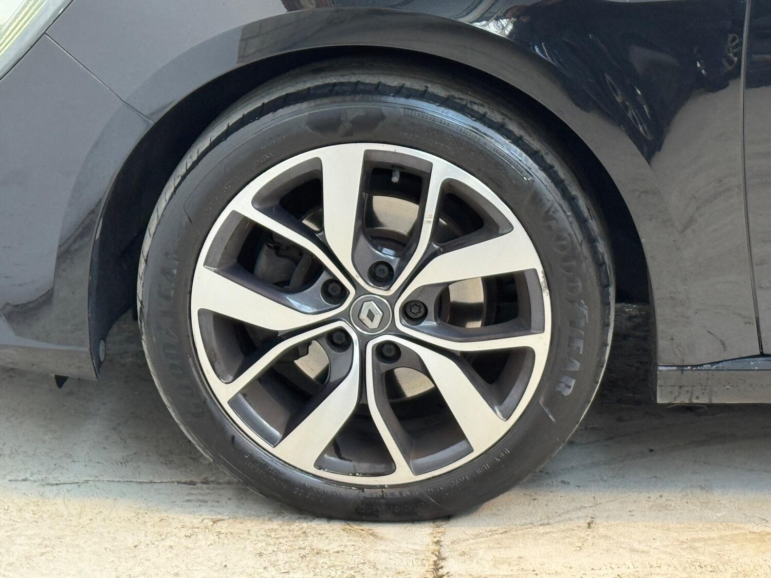 Used Renault Megane 2017 for sale - 77841720: Photo 31