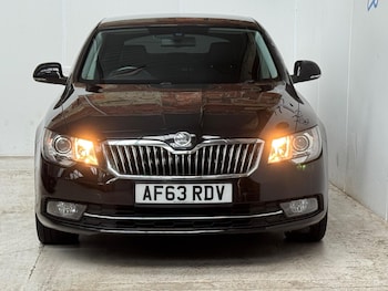 Used Skoda Superb 2013 for sale - 76014986: Photo