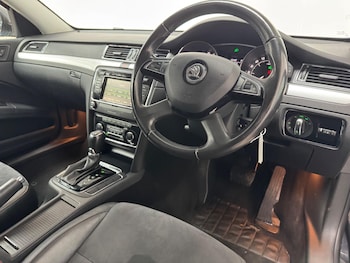 Used Skoda Superb 2013 for sale - 76014986: Photo