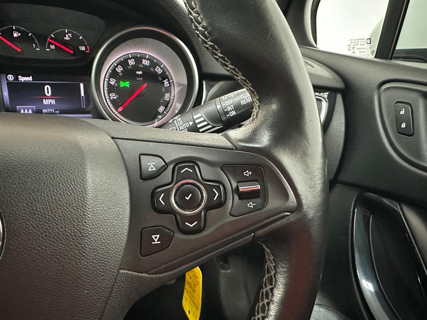 Used Vauxhall Astra 2017 for sale - 77983048: Photo 13