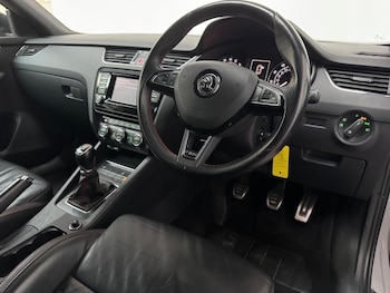 Used Skoda Octavia 2014 for sale - 76459261: Photo