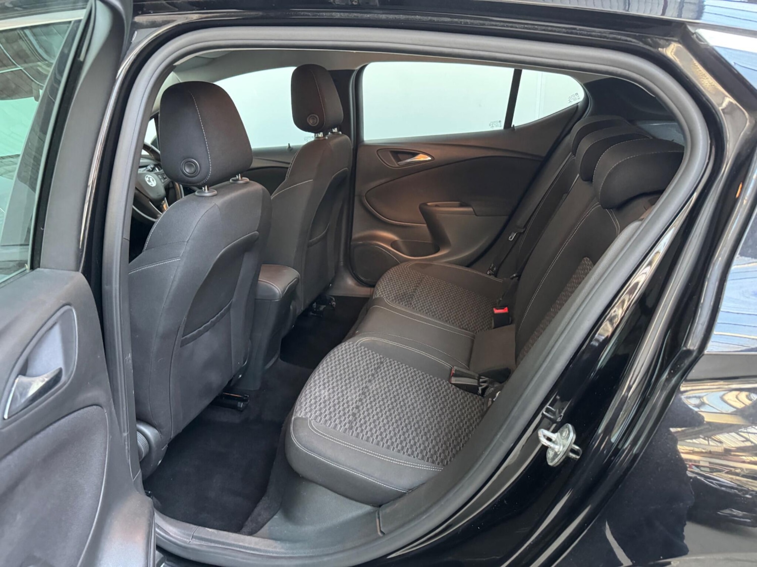 Used Vauxhall Astra 2019 for sale - 78150019: Photo 11