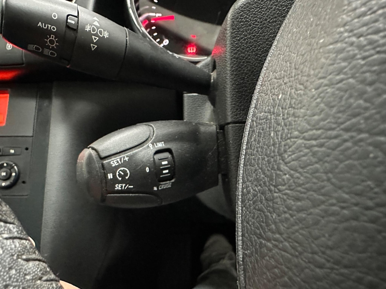 Used Peugeot 3008 2016 for sale - 77810324: Photo 14