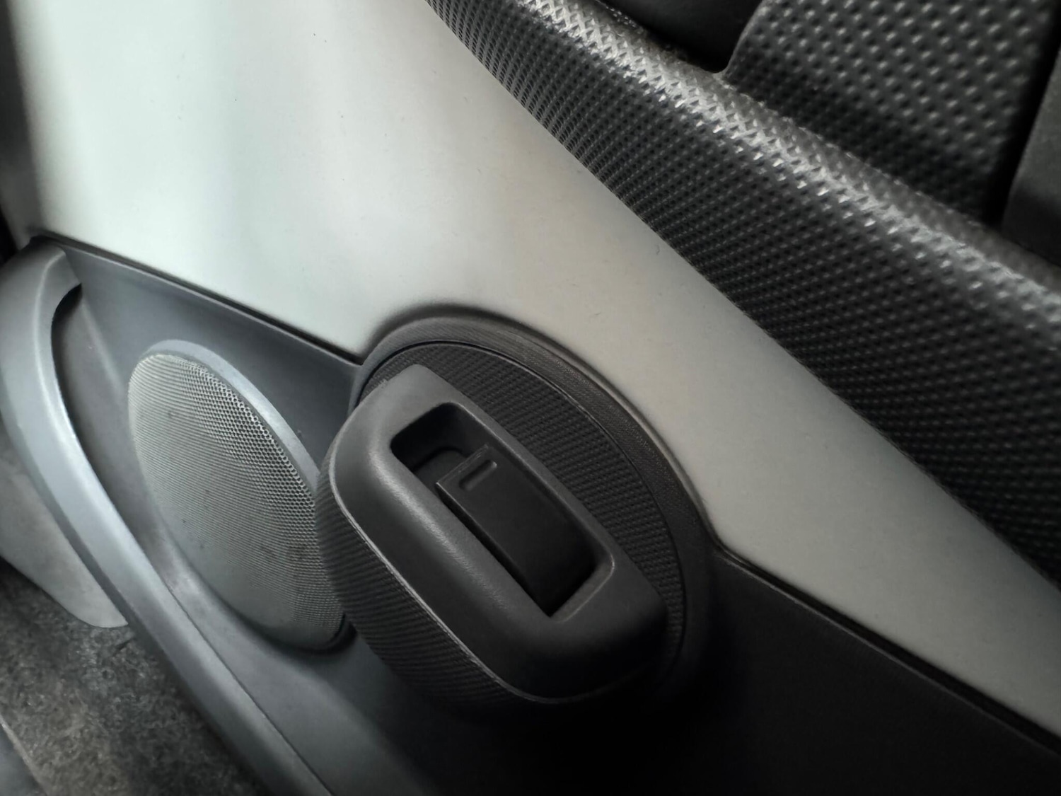 Used Toyota AYGO 2011 for sale - 78149997: Photo 16