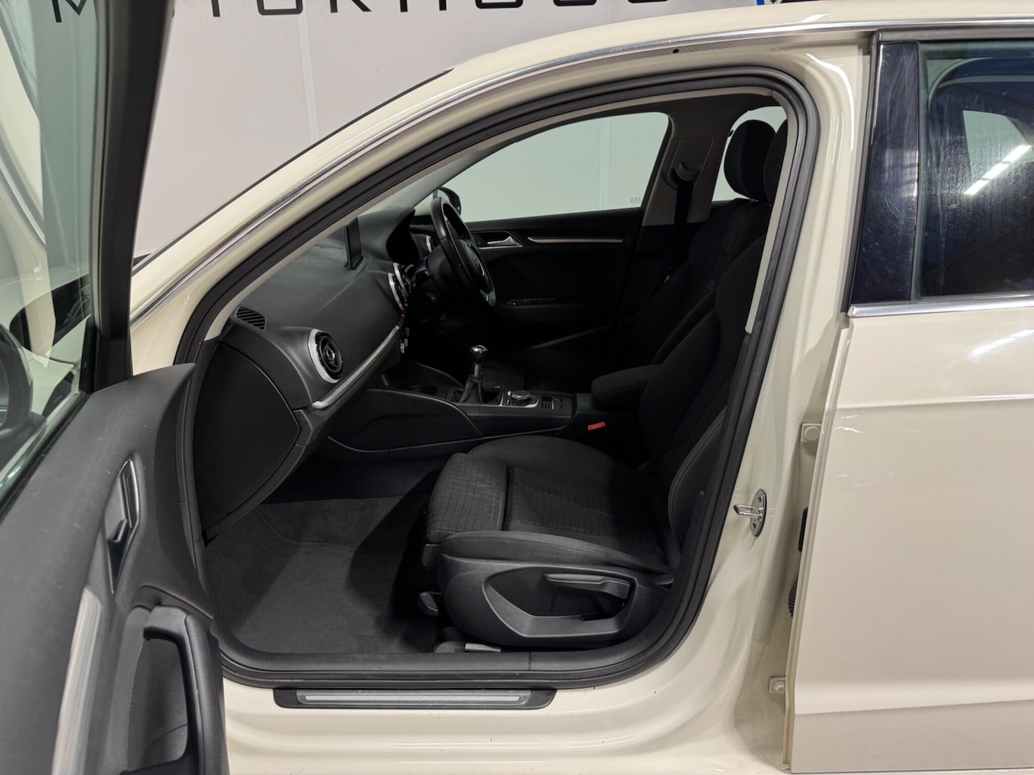 Used Audi A3 2014 for sale - 77158079: Photo 11