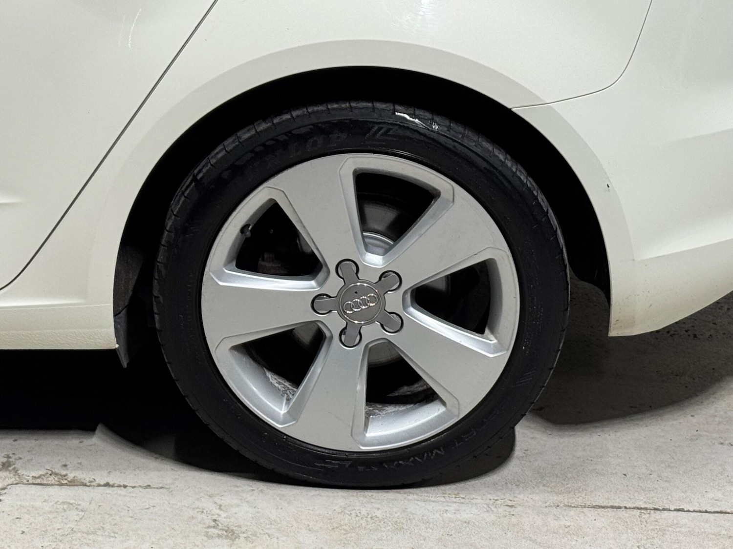 Used Audi A3 2014 for sale - 77158079: Photo 32